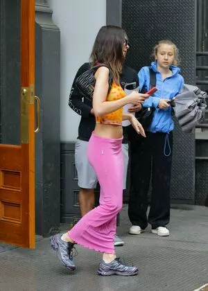 Emily Ratajkowski OnlyFans Leaked Free Thumbnail Picture - #mnmCtq0VFm