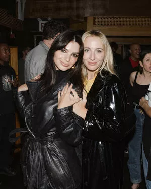 Emily Ratajkowski OnlyFans Leaked Free Thumbnail Picture - #mrbw5tE9IU