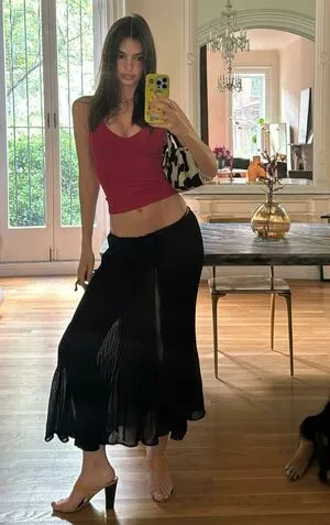 Emily Ratajkowski OnlyFans Leaked Free Thumbnail Picture - #n1v1vi071z