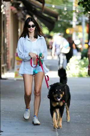 Emily Ratajkowski OnlyFans Leaked Free Thumbnail Picture - #nH0og2opW5
