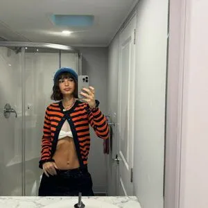 Emily Ratajkowski OnlyFans Leaked Free Thumbnail Picture - #nqimrYXOTa