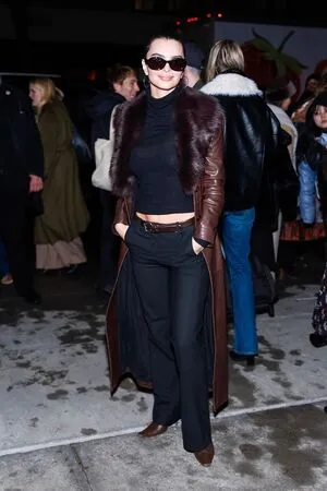 Emily Ratajkowski OnlyFans Leaked Free Thumbnail Picture - #oXYK43HSsw