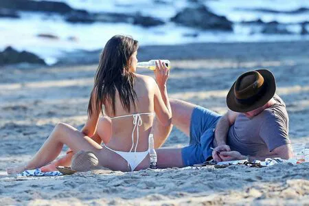 Emily Ratajkowski OnlyFans Leaked Free Thumbnail Picture - #pE2SrneyyZ