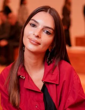 Emily Ratajkowski OnlyFans Leaked Free Thumbnail Picture - #pJsMQebJqW