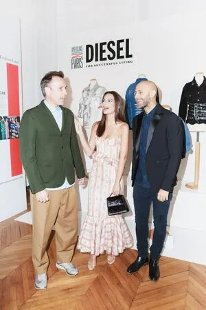 Emily Ratajkowski OnlyFans Leaked Free Thumbnail Picture - #pPLfWSaLeG