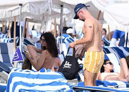 Emily Ratajkowski OnlyFans Leaked Free Thumbnail Picture - #pzYmCPsBMe