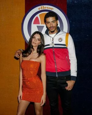 Emily Ratajkowski OnlyFans Leaked Free Thumbnail Picture - #qWDqE7jOjW