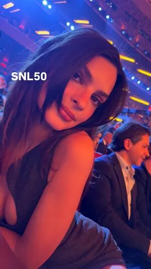 Emily Ratajkowski OnlyFans Leaked Free Thumbnail Picture - #rtxIG41LD0