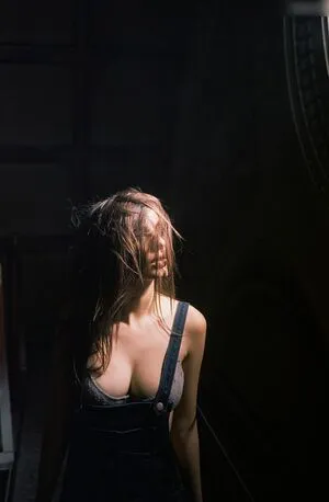 Emily Ratajkowski OnlyFans Leaked Free Thumbnail Picture - #sGYxo5kLk3