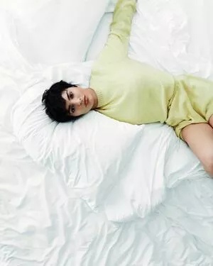 Emily Ratajkowski OnlyFans Leaked Free Thumbnail Picture - #tl00u0xV2H