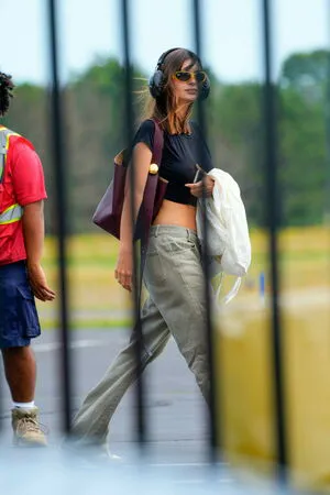 Emily Ratajkowski OnlyFans Leaked Free Thumbnail Picture - #ttcC2eMsA8