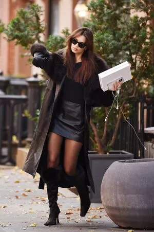 Emily Ratajkowski OnlyFans Leaked Free Thumbnail Picture - #udKhA0mtwt