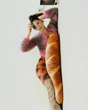 Emily Ratajkowski OnlyFans Leaked Free Thumbnail Picture - #ueoZfVoxfT