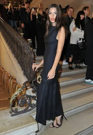 Emily Ratajkowski OnlyFans Leaked Free Thumbnail Picture - #uqftUybM2O