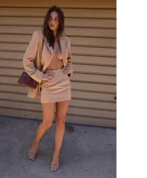 Emily Ratajkowski OnlyFans Leaked Free Thumbnail Picture - #urPjla0FND