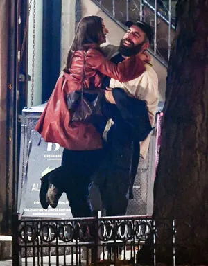 Emily Ratajkowski OnlyFans Leaked Free Thumbnail Picture - #vGGj6bb1TR