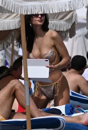 Emily Ratajkowski OnlyFans Leaked Free Thumbnail Picture - #vkOn0Bgyj8