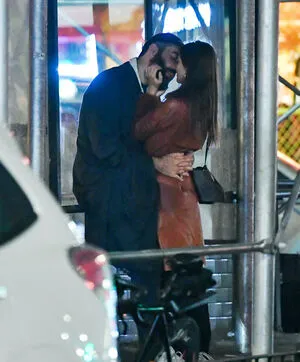 Emily Ratajkowski OnlyFans Leaked Free Thumbnail Picture - #vnhMcjFnCV