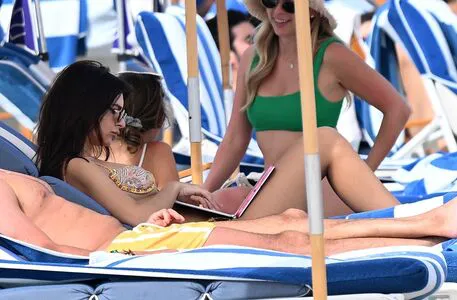 Emily Ratajkowski OnlyFans Leaked Free Thumbnail Picture - #wxs1uQvLAc