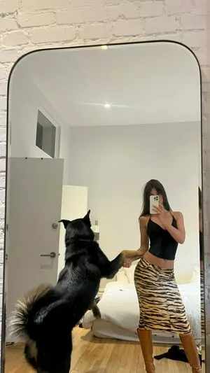 Emily Ratajkowski OnlyFans Leaked Free Thumbnail Picture - #xB5qlF2GLq