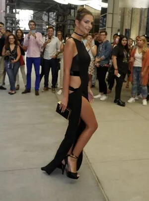 Emily Ratajkowski OnlyFans Leaked Free Thumbnail Picture - #xzLZFk6AHJ