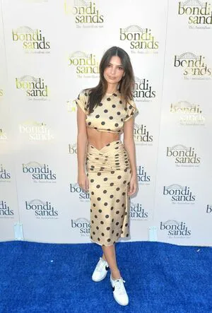 Emily Ratajkowski OnlyFans Leaked Free Thumbnail Picture - #y8CQh4u7Tm