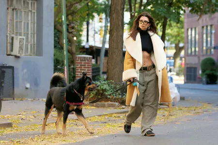 Emily Ratajkowski OnlyFans Leaked Free Thumbnail Picture - #zKmqD94fkb