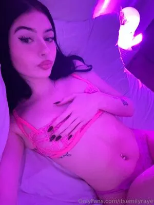 Emily Raye OnlyFans Leaked Free Thumbnail Picture - #rclSEra9r1