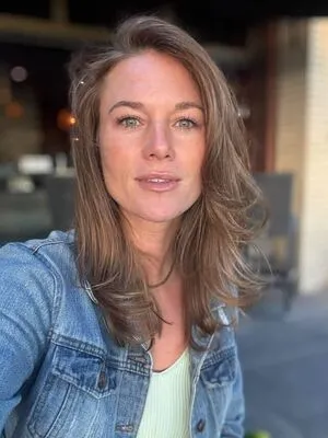 Emily Reeves OnlyFans Leaked Free Thumbnail Picture - #2xuJIpVi98