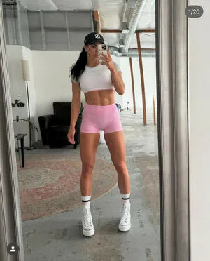 Emily Rethwill OnlyFans Leaked Free Thumbnail Picture - #bN6Rsfxy1s