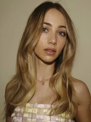 Emily Rudd OnlyFans Leaked Free Thumbnail Picture - #YKAQtc92ii