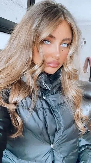 Emily T OnlyFans Leaked Free Thumbnail Picture - #3WQYwFQq33