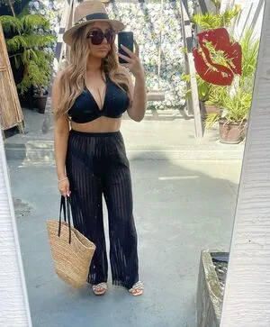 Emily T OnlyFans Leaked Free Thumbnail Picture - #9dfe6AivLd