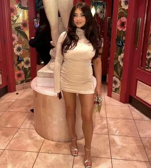 Emily T OnlyFans Leaked Free Thumbnail Picture - #ScFsxKphWn