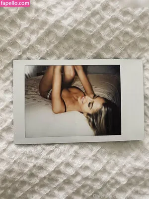 Emily Tanner OnlyFans Leaked Free Thumbnail Picture - #lIPTPNFICO