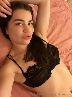 Emily Thompson OnlyFans Leaked Free Thumbnail Picture - #1qo33crjx3