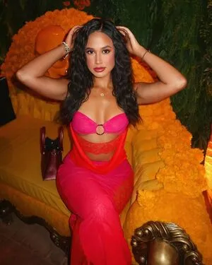 Emily Tosta OnlyFans Leaked Free Thumbnail Picture - #UgVwELGRnK