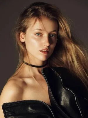 Emily Van Raay OnlyFans Leaked Free Thumbnail Picture - #3NVYbdiwYK