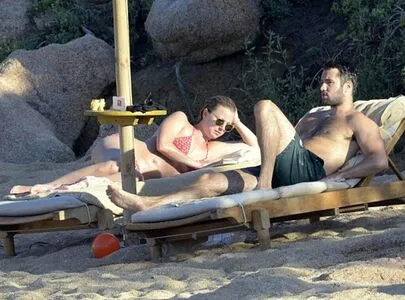 Emily VanCamp OnlyFans Leaked Free Thumbnail Picture - #1joRlecl75