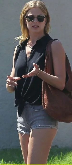 Emily VanCamp OnlyFans Leaked Free Thumbnail Picture - #bRIP6t6Uyj