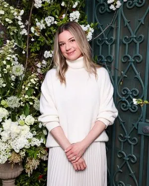 Emily VanCamp OnlyFans Leaked Free Thumbnail Picture - #iTTygZG1k5