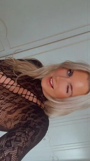 Emily Walters OnlyFans Leaked Free Thumbnail Picture - #Sw5p6oEMRI