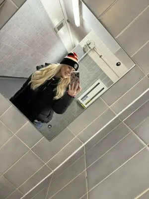Emily Walters OnlyFans Leaked Free Thumbnail Picture - #dw2zWcptEN