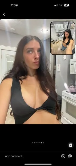 Emily Weiland OnlyFans Leaked Free Thumbnail Picture - #Hm00RNZoee