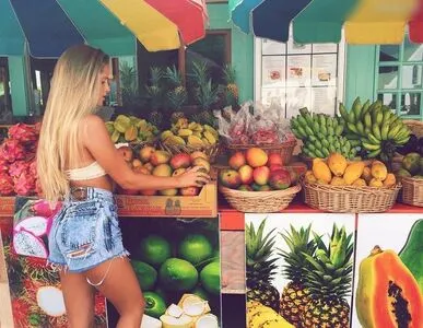 Emily Zeck OnlyFans Leaked Free Thumbnail Picture - #8a6erADoOS