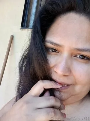 Emily726 OnlyFans Leaked Free Thumbnail Picture - #CDM0SFDUYz