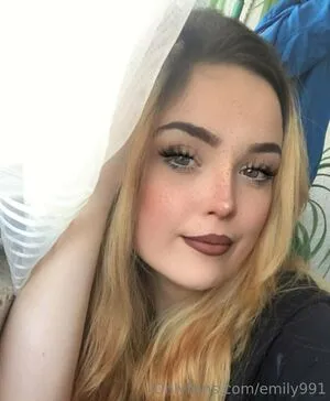 Emily991 OnlyFans Leaked Free Thumbnail Picture - #mxsVIhb2vy