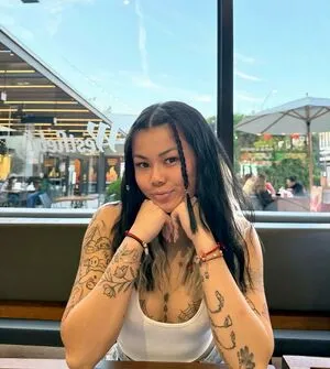 Emilyafeng OnlyFans Leaked Free Thumbnail Picture - #F1foGkAXd9