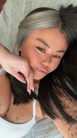 Emilyafeng OnlyFans Leaked Free Thumbnail Picture - #X0Vam4vfbA