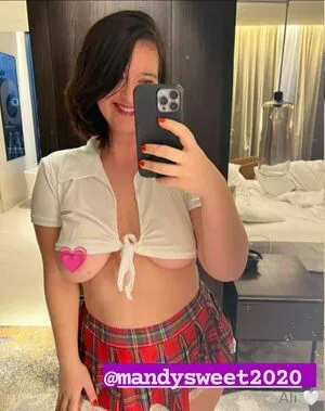 Emilyali OnlyFans Leaked Free Thumbnail Picture - #S15t4GaWhu